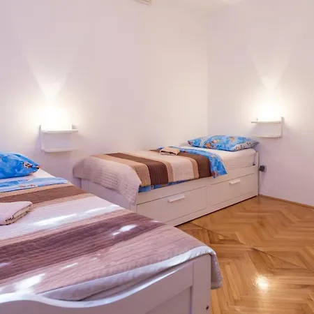 Apartman Marko 公寓 特罗吉尔